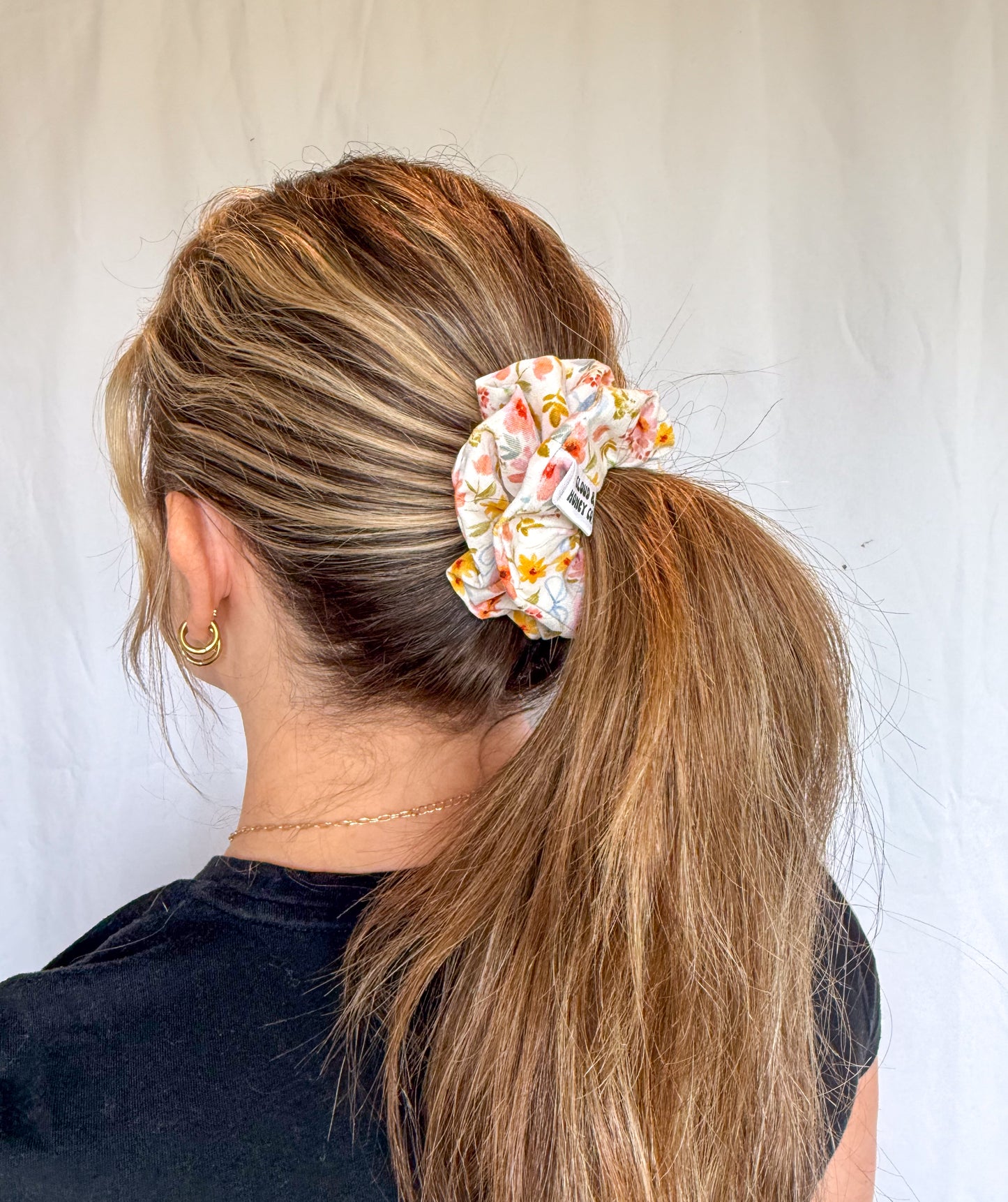 Scrunchie - The Garden Party