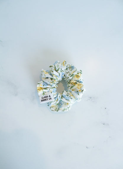Scrunchie - The Buttercup