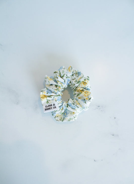 Scrunchie - The Buttercup