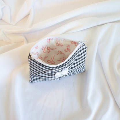 The Checkered Bow Small Zipper Bag